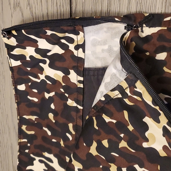 Calvin Klein Skirt Size 6 - Picture 7 of 11